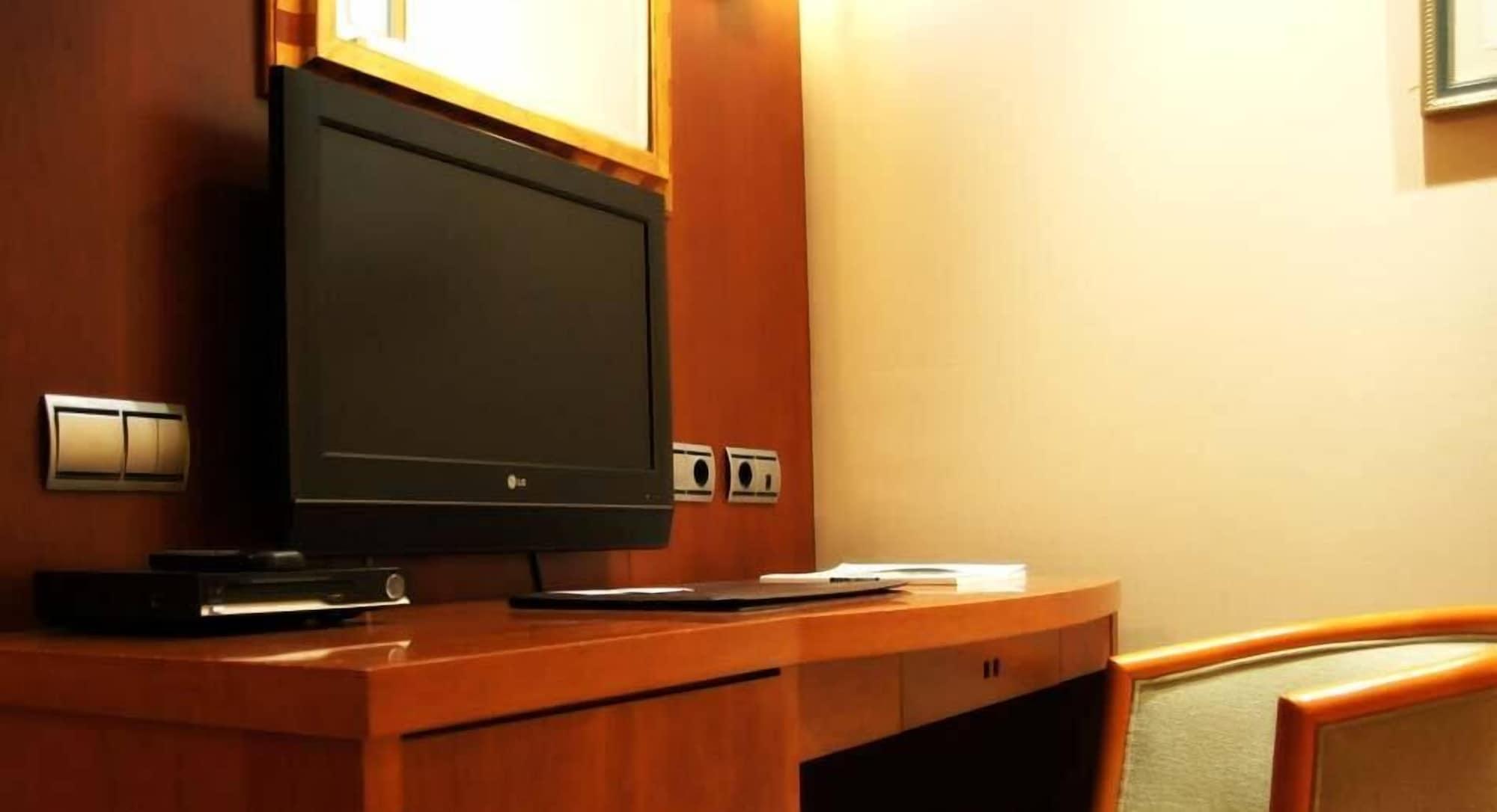 Hotel Amadeus Valladolid Kültér fotó