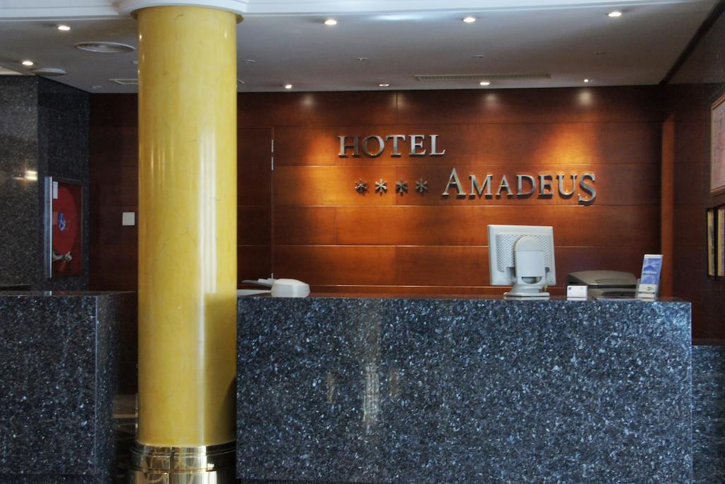 Hotel Amadeus Valladolid Kültér fotó