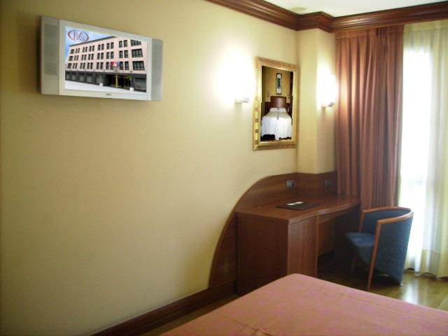 Hotel Amadeus Valladolid Szoba fotó