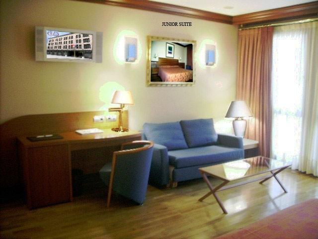 Hotel Amadeus Valladolid Szoba fotó